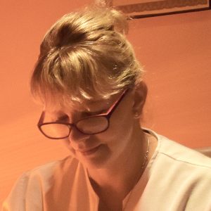 INESSA ART Esthetician
