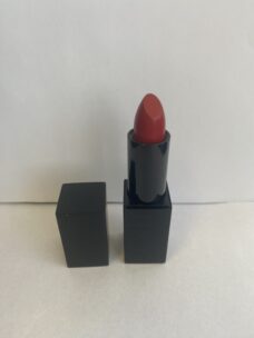 Beauty Addicts BeautifullLIPS Lipstick Velvet Red/Air UltraBeauty.shop