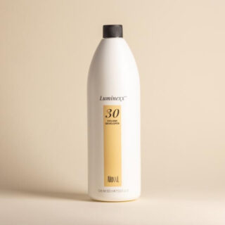 Aloxxi Luminexx® Developer 30 Volume 33.8 Oz. - Image 1